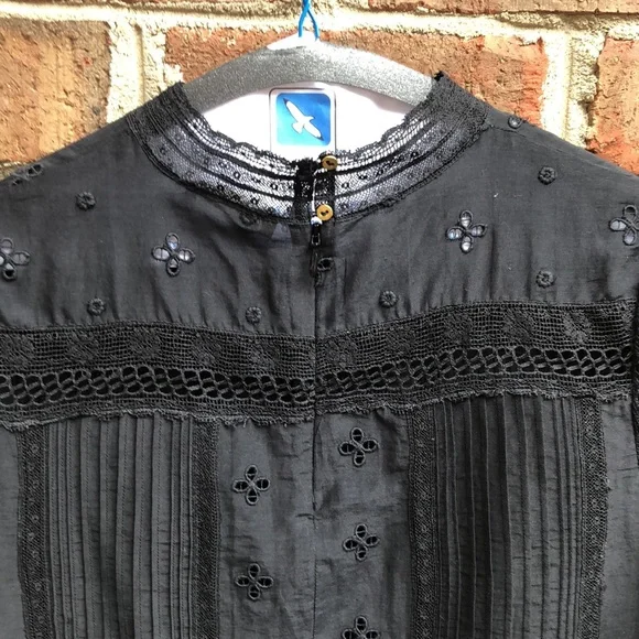 Ulla Johnson embroidered eyelet lace top, size 2 in black - Picture 6 of 15